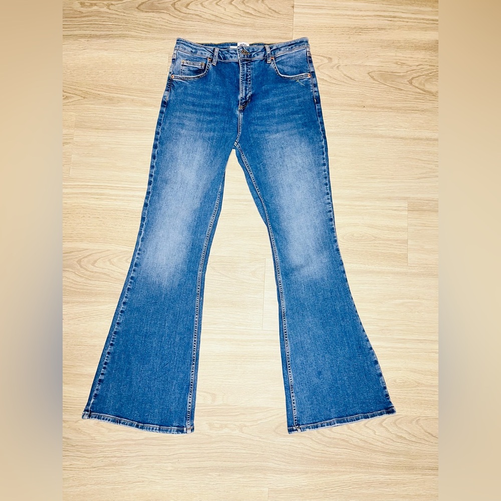 BDG Urban Outfitters Women’s Flare Chic Jeans Trendy Sz 31x32